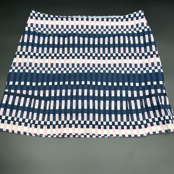 New‎ Women’s Golftini skort with side pleats Size 12 built in shorts - Picture 1 of 6